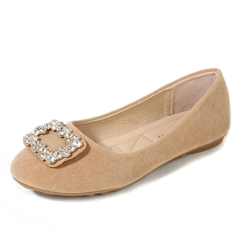 Diamond Button Flat Shoes